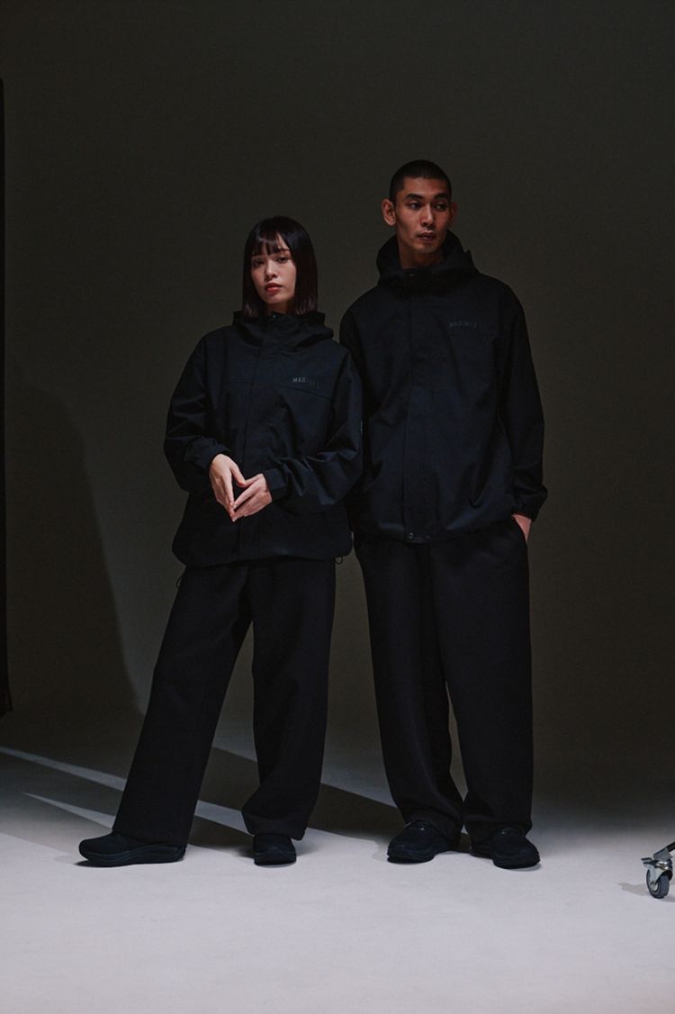 ACTIVE ウィンドブロックジャケット、ACTIVE ダンボールニットパンツ