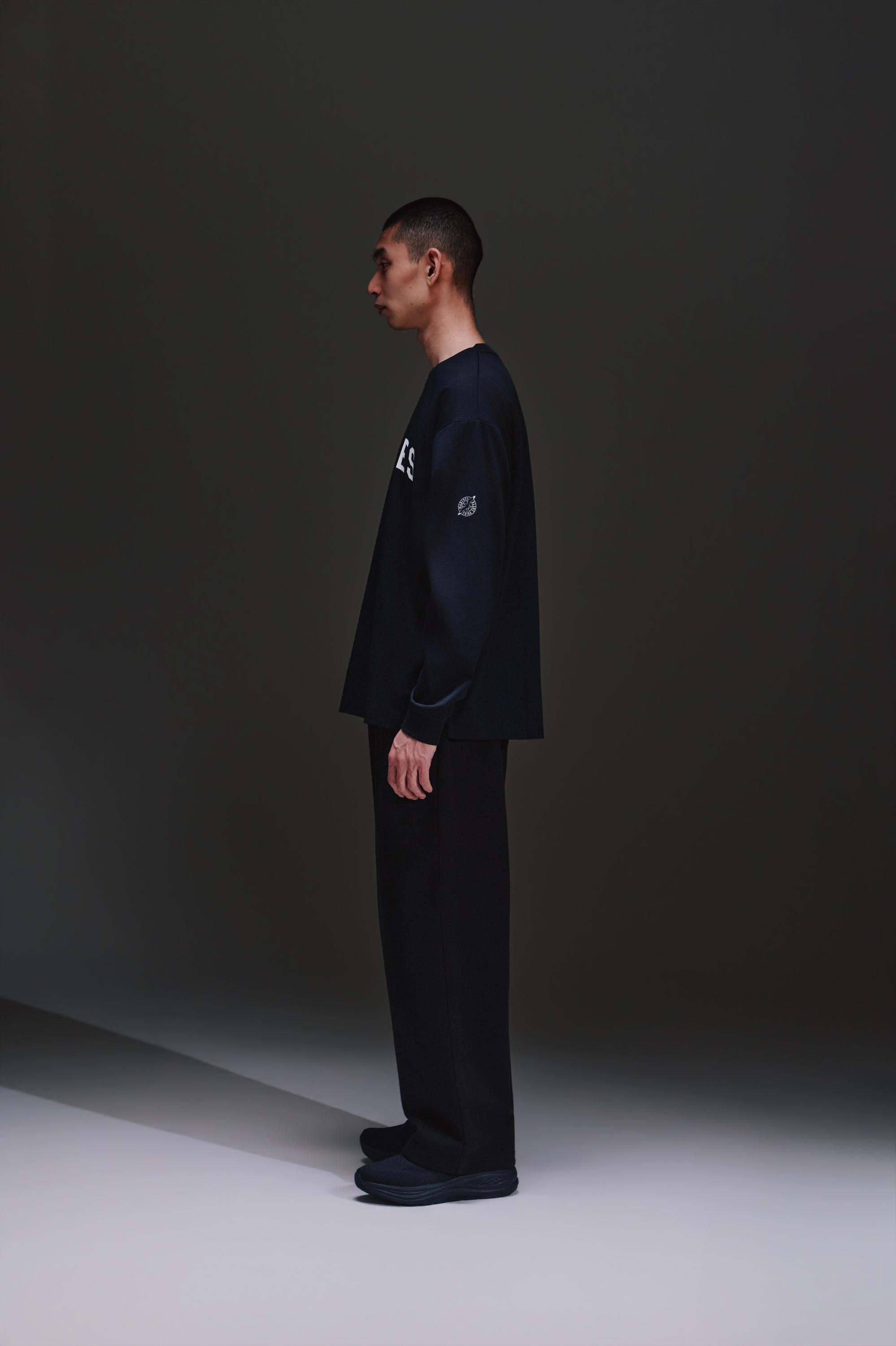 ACTIVE プリントロングスリーブTシャツ、ACTIVE ダンボールニットパンツ