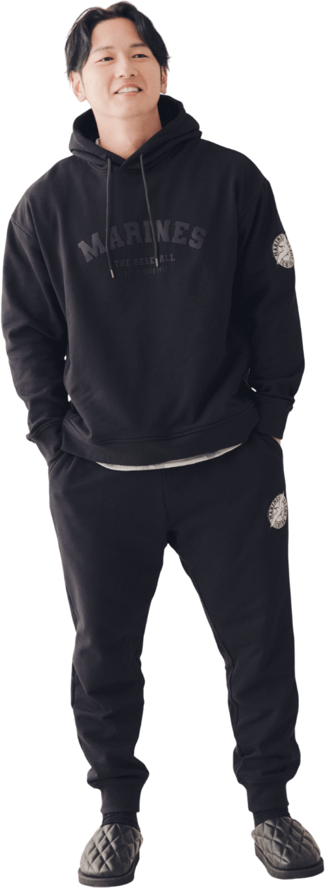 プルオーバースウェットパーカー