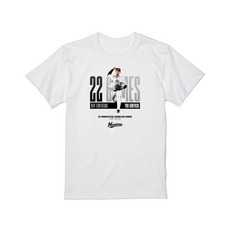 国吉佑樹投手 球団新記録22試合連続無失点記念　Tシャツ 詳細画像