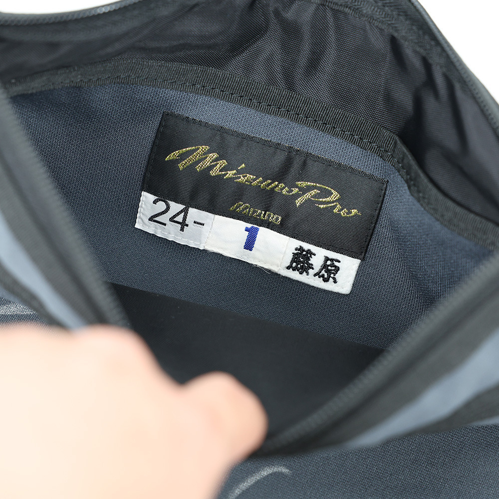 1藤原 直筆サイン入り2024ユニホームパンツリメイクサコッシュ(NCE) 1藤原 直筆サイン入り2024ユニホームパンツリメイクサコッシュ(NCE)