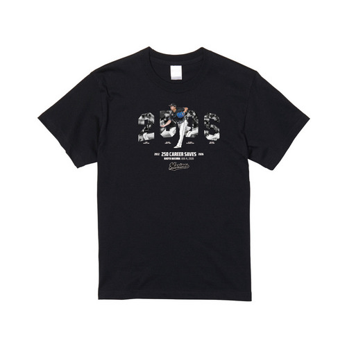 益田直也投手 通算250セーブ記念 Tシャツ(歴代ビジュアル) 詳細画像 ブラック 1
