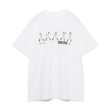 7選手展開 モーションイラストデザインTシャツ #32佐藤