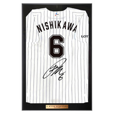 西川史礁選手 新人王受賞記念 直筆サイン入りオーセンティックユニホーム(ブラックフレームケース付き)