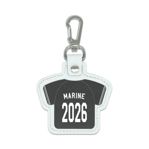 【ネーム・ナンバーカスタム】本革製ユニホームキーホルダー(ビジター) 詳細画像 名入れ(アルファベット＋ナンバー) 2