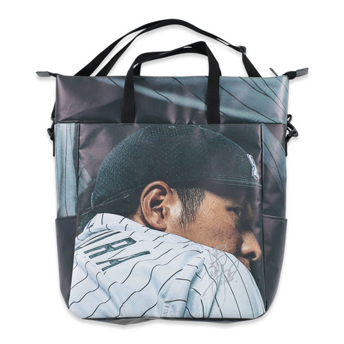 #8中村 直筆サイン入り2025球場正面ターポリン幕リメイクトートバッグ