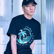 BSWオーロラロゴプリントTシャツ