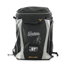 #57小川 直筆サイン入り2025年実使用オーセンティックバックパック 詳細画像