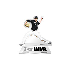 サム・ロング投手 NPB初勝利記念 ミニアクリルスタンド