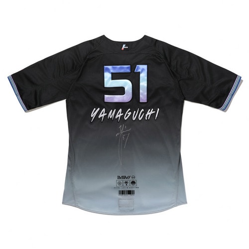 #51山口 航輝 サイン入り実使用ユニホーム(BSW)
