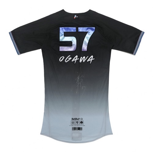 #57小川 龍成 サイン入り実使用ユニホーム(BSW)